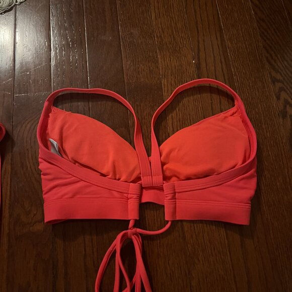 2 piece bikini set from body glove - Picture 5 of 6